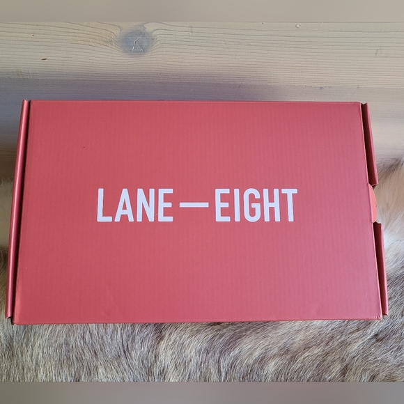 NIB Lane Eight Relay Trainer Women's US 9 Black - Picture 11 of 11